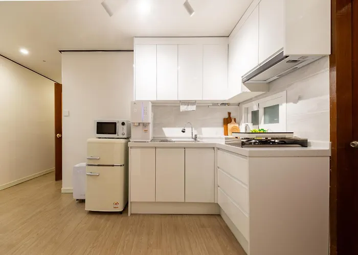 Dan House Апартаменты *